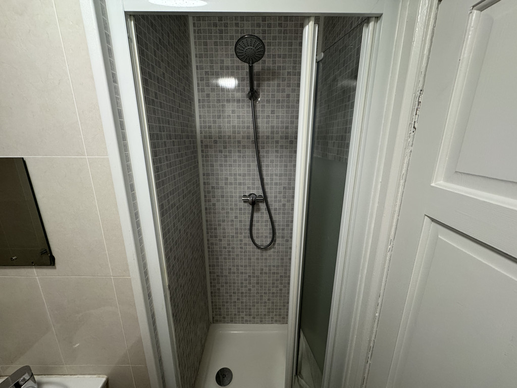 Image of Burton Green, Clifton