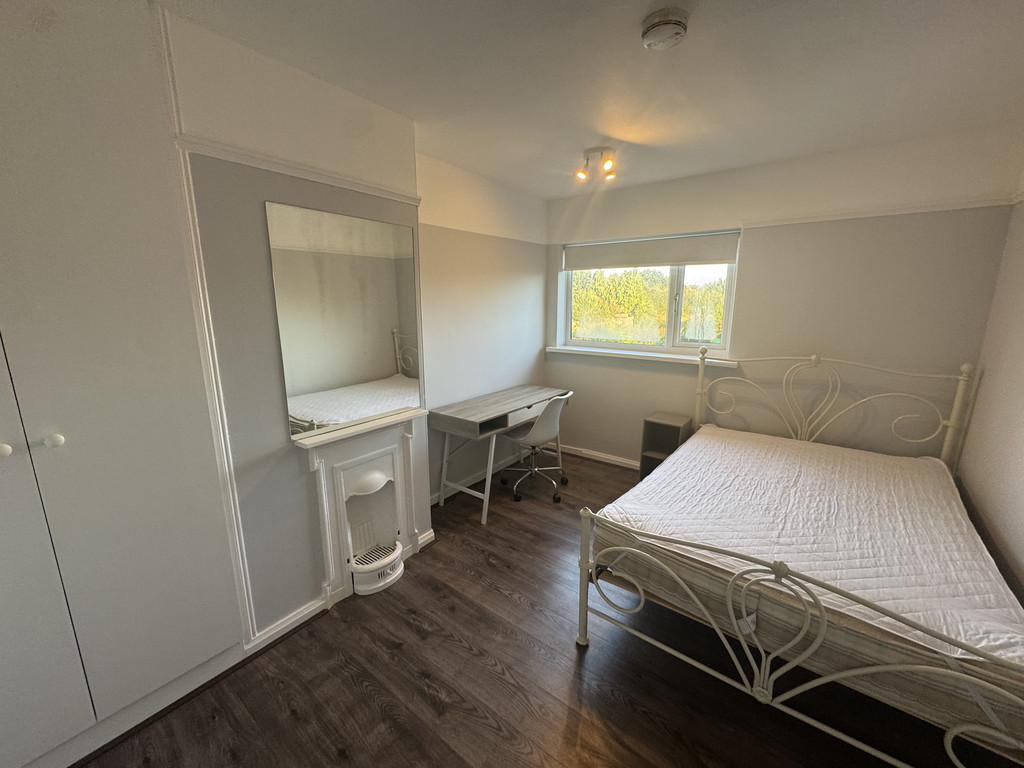 Image of Burton Green, Clifton