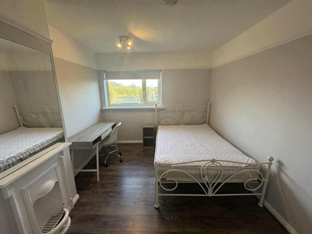 Image of Burton Green, Clifton