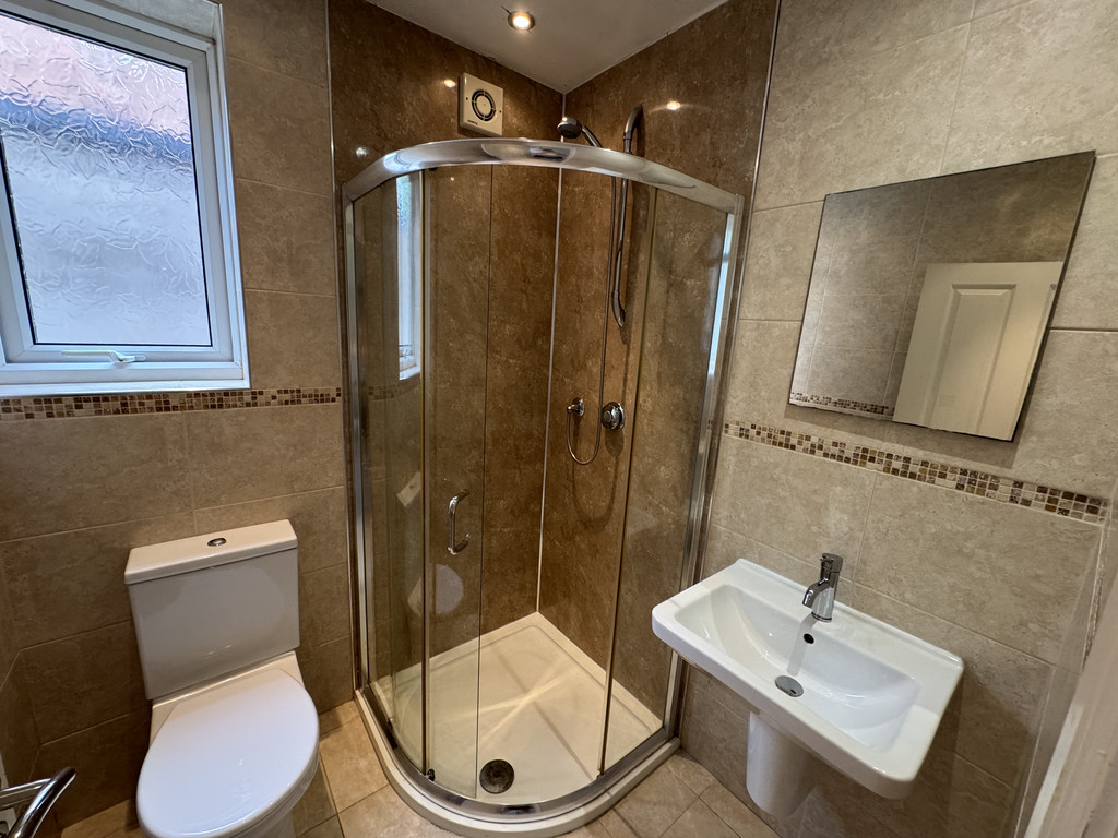 Image of Albemarle Road, South Bank