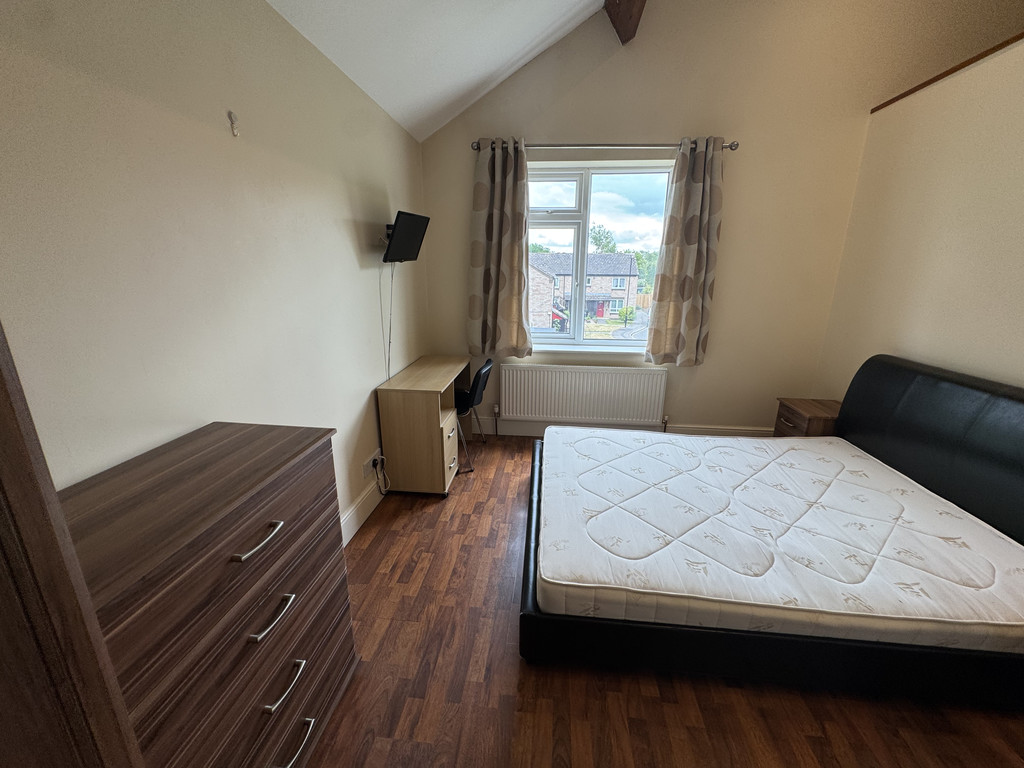 Image of Albemarle Road, South Bank