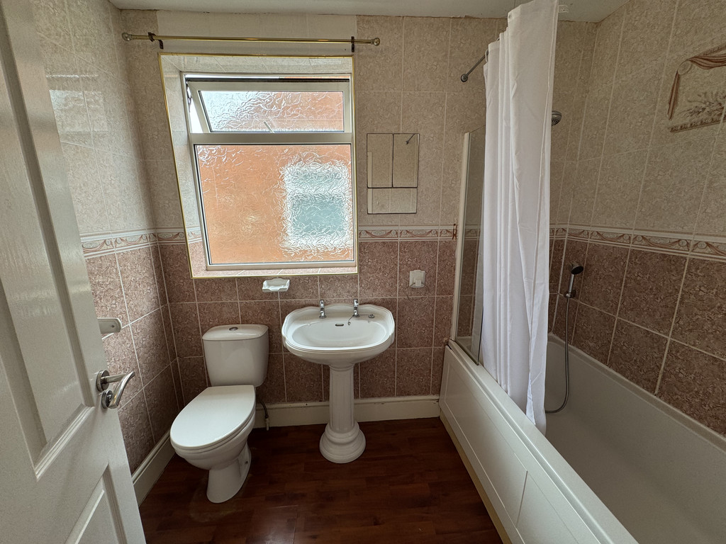 Image of Albemarle Road, South Bank