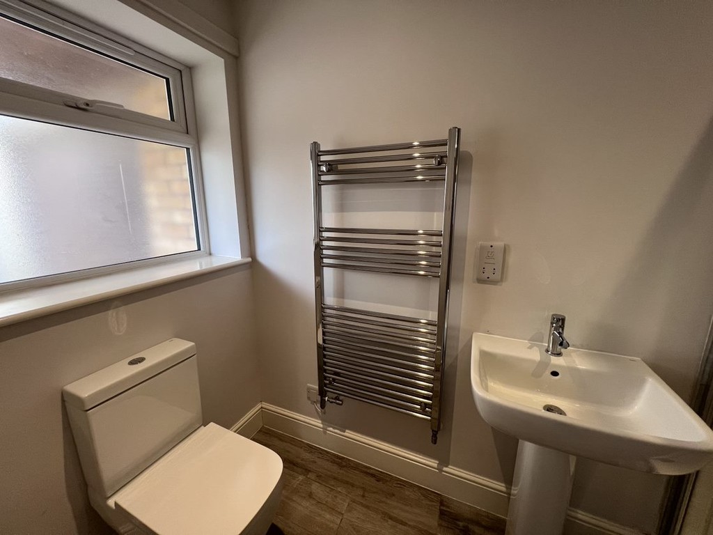 Image of Deramore Drive, Badger Hill