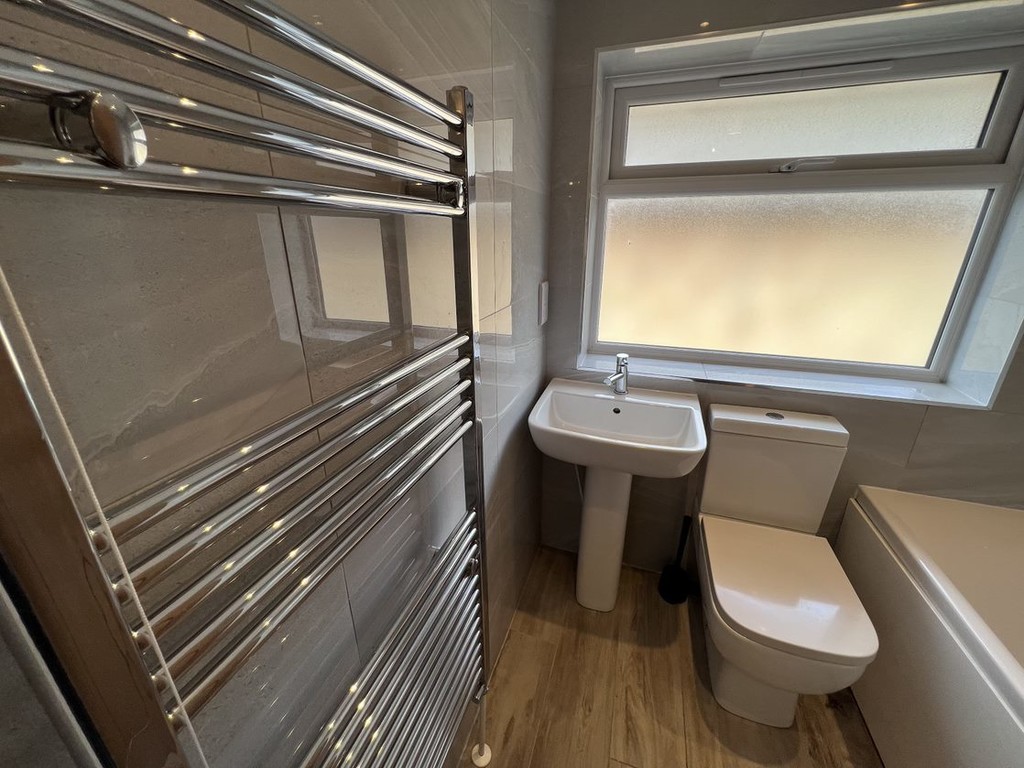 Image of Deramore Drive, Badger Hill