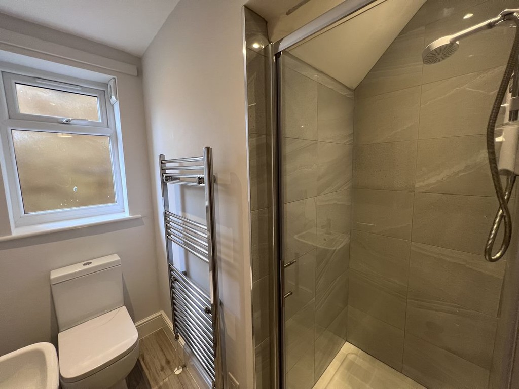 Image of Deramore Drive, Badger Hill