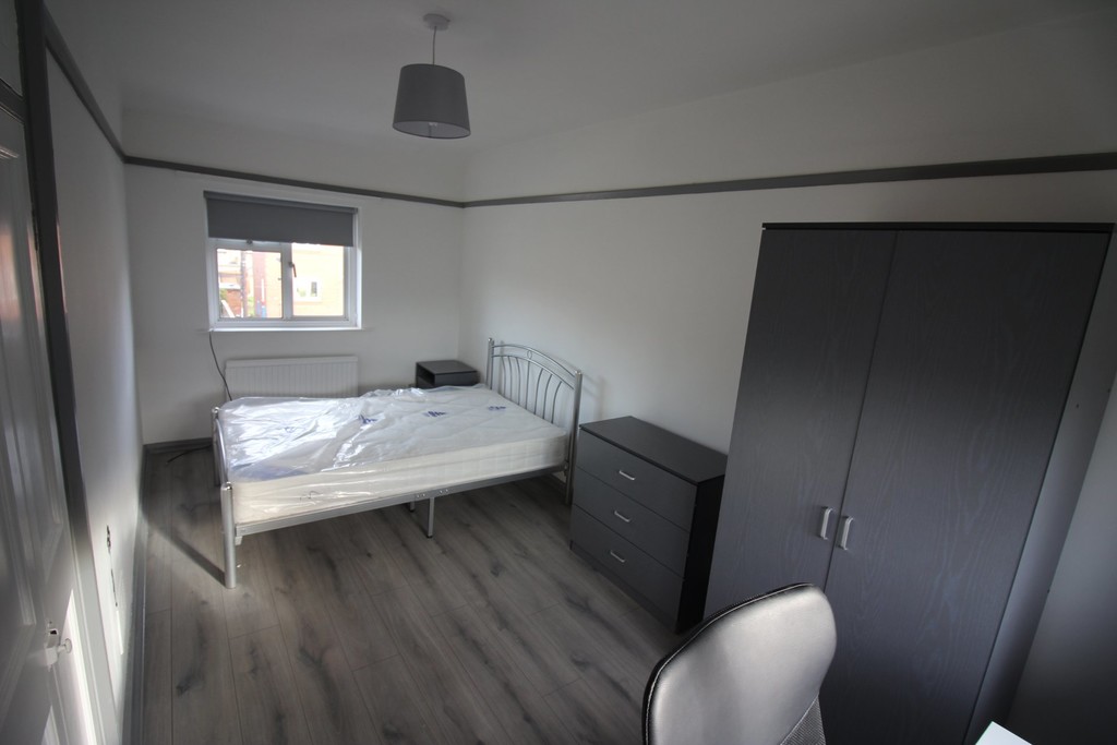 Image of Garrow Hill Avenue, Hull Road